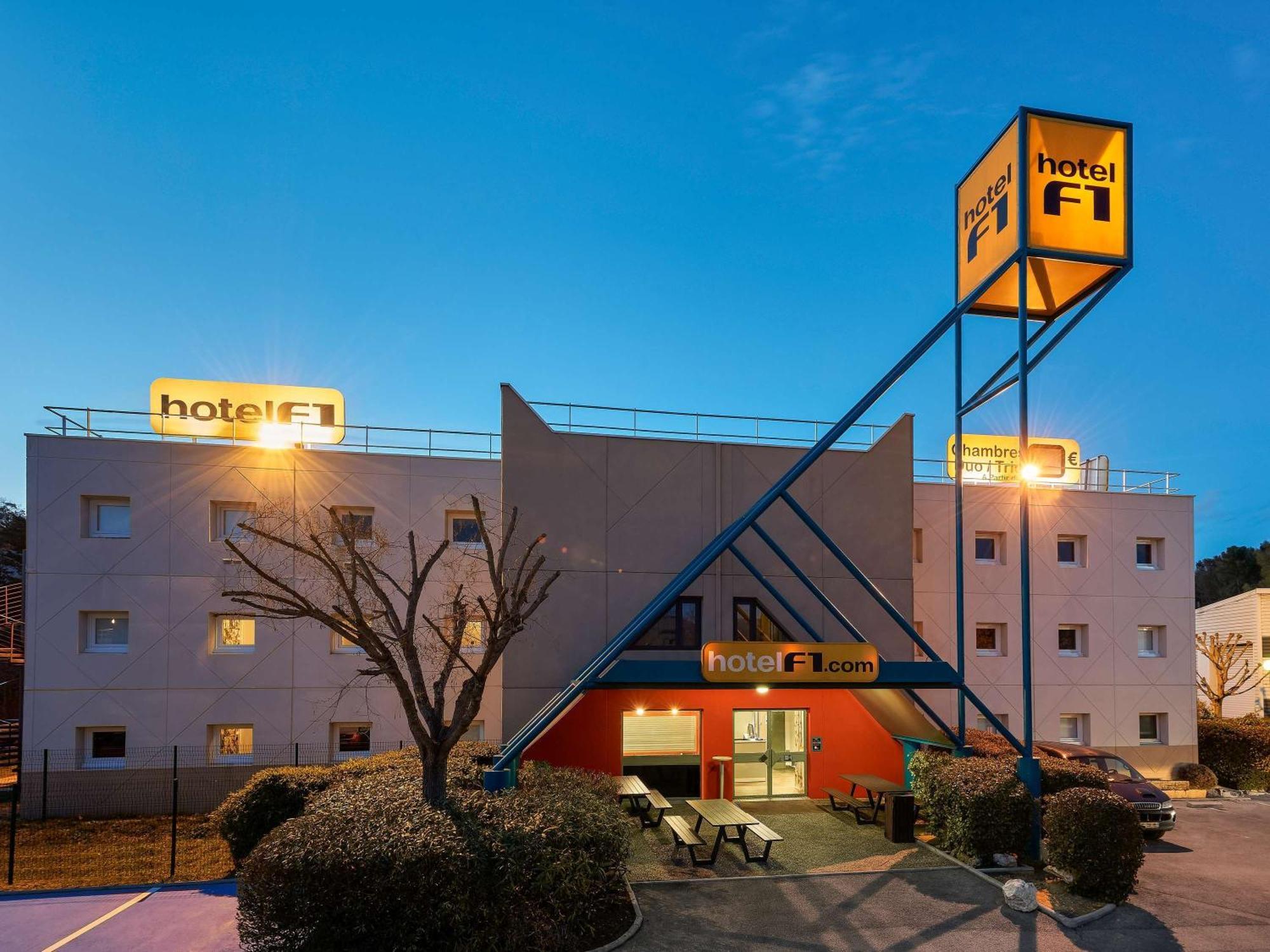 Hotelf1 Montpellier Sud 라테 외부 사진